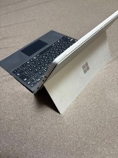 Microsoft Surface Laptop 8